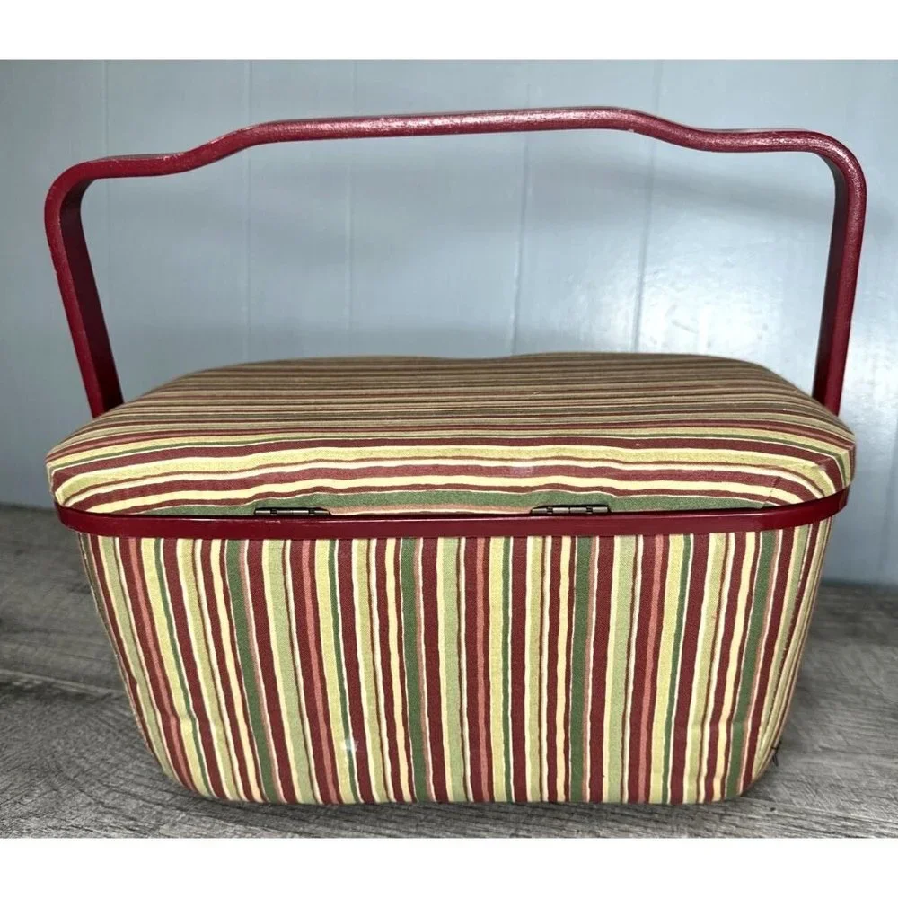 Vintage 70s Sewing Box Carrying Wood Handle Removable Plastic Tray & Extras Lot - Picture 16 of 16